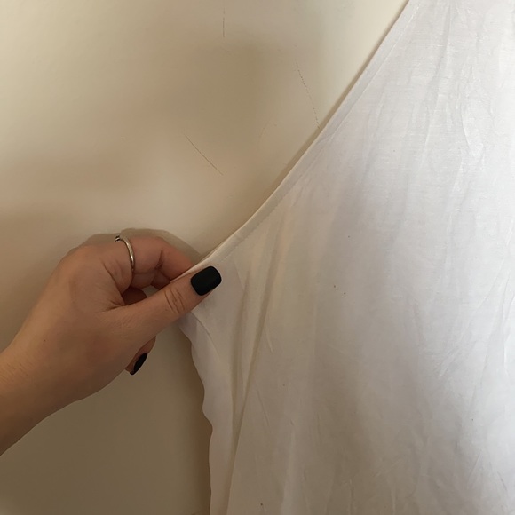 White Halter Top BNWT - Picture 4 of 5